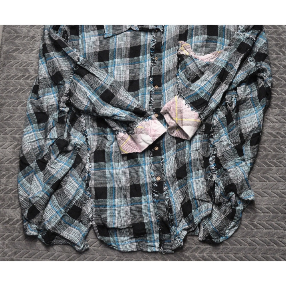 Free People Plaid Button Down Shirt LARGE Blue Distressed Deconstructed (1768) - Picture 3 of 6